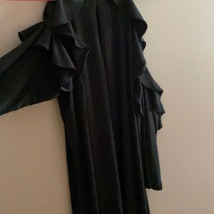 Jennifer Lopez back cold shoulder 3/4 length sleeve dress